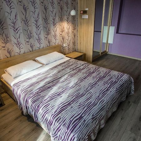 Solo Apartment Dragomanova Kiev Buitenkant foto