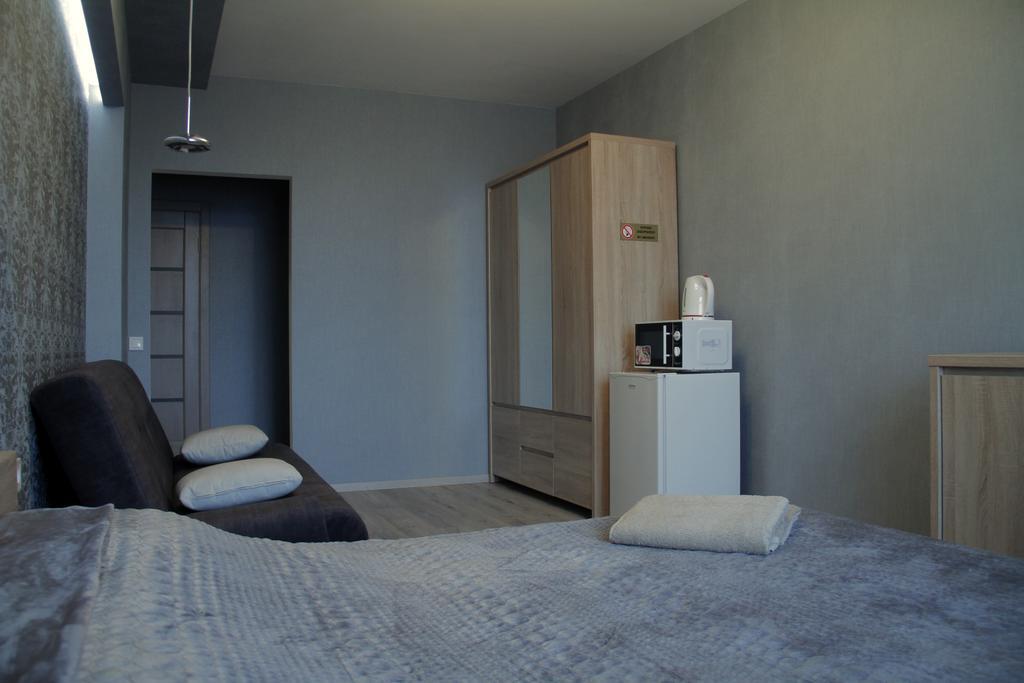 Solo Apartment Dragomanova Kiev Buitenkant foto